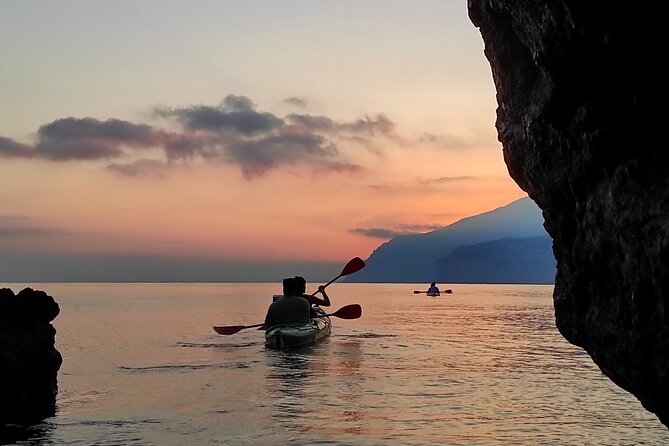 Panoramic Sorrento Kayaking Experience with Swimming & More - Hidden Coves, Secluded Beaches, and Photo Stops That Make Sense