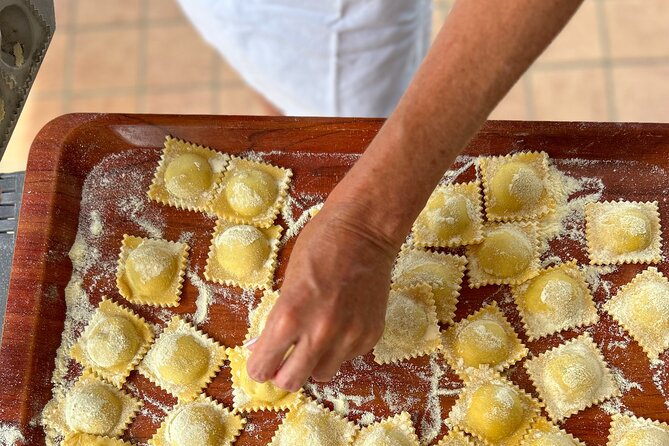 Pasta Cooking class in Pompeii - Food on your plate: bruschetta, fresh pasta, and a home-style sweet