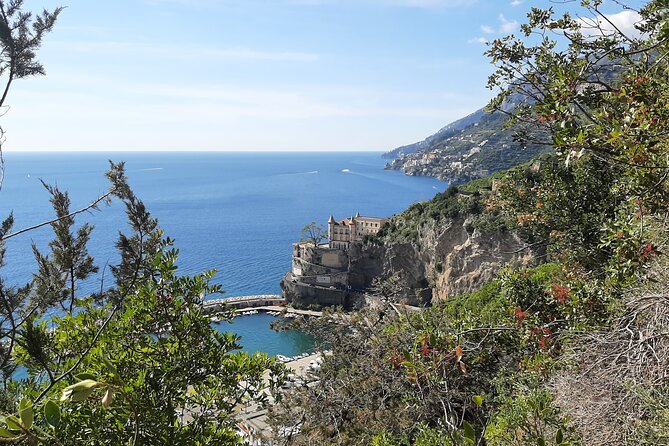 Path of the Lemons - Maiori to Minori: What Makes the Path of the Lemons Feel Different