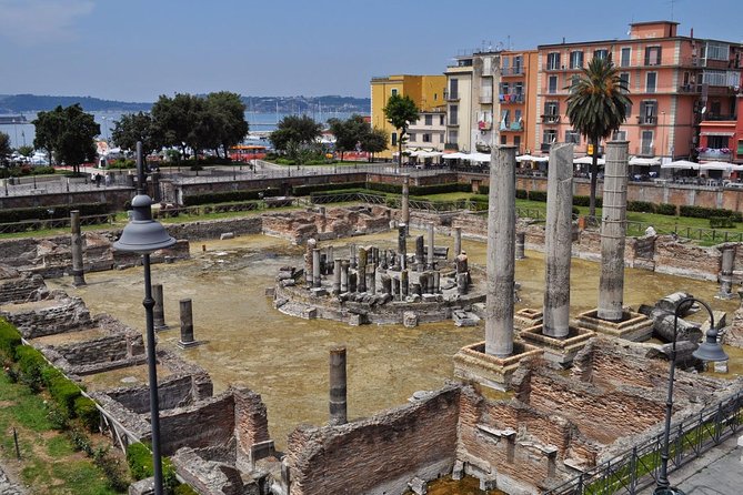 Phlegraean Fields: Pozzuoli Guided Walking Tour - Campi Flegrei bradyseism: why Pozzuoli feels different