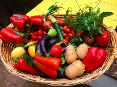 Piano di Sorrento: Cooking Class with Food Tasting and Wine - Welcome drink, bruschetta, and the first taste of Italy