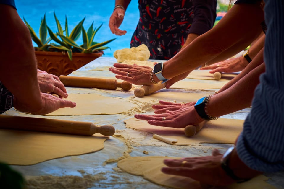 Pizza pasta e sorrento traditional cuisine 100% hands on - Key Points You’ll Actually Care About