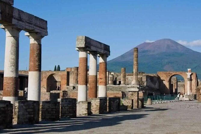 Pompei Archaeological Park Skip The Line ticket With audio Guide - Via Roma logistics: meeting point vs redemption point