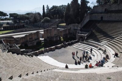 Pompeii 2h Small-Group Tour with Expert Archaeologist - Archaeological Park of Pompeii: the setting and the frescoes