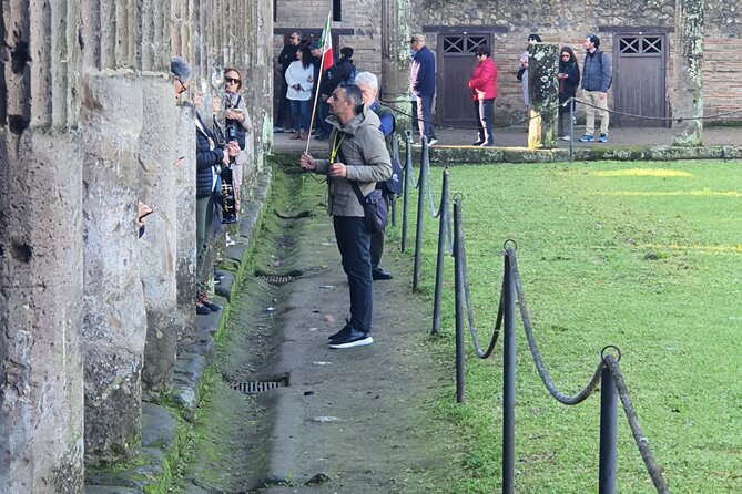 Pompeii 360° - 4-hour tour with an expert Guide in archaeology - Through the Forum: where political, religious, and business life collided
