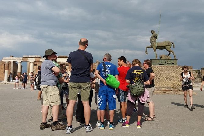 Pompeii Ancient City Walking Tour – Italian & English Guide - Tempio di Apollo and Tempio di Giove: Religion Built Into the Streets