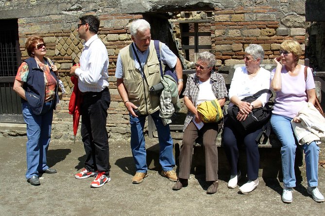 Pompeii and Villa of the Mysteries Private Tour - Guides make the difference: Hugo, Carmela, and Roberta style