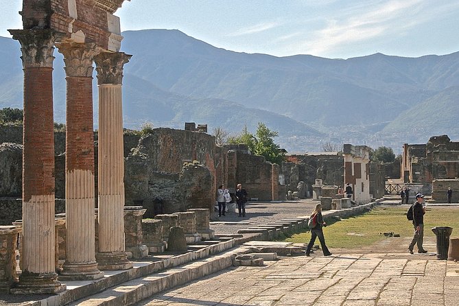 Pompeii and Villa of the Mysteries Private Tour - Villa dei Misteri: why the paintings make the name make sense