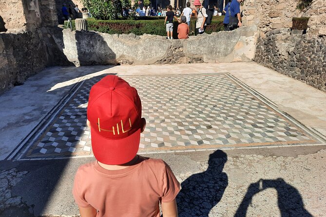 Pompeii: Exclusive Private Walking Tour with an Archaeologist - Price and what you’re really paying for