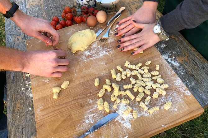 Pompeii: guided tour of the ruins and cooking class fresh pasta - Guides and Hosts: The Difference Between a Tour and an Experience