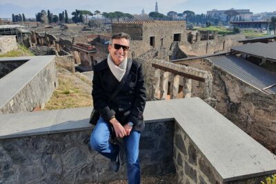 Pompeii - kids oriented private tour - Meeting at Piazza Esedra: the start that saves time