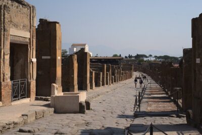 Pompeii & Mount Vesuvius Private Tour with Guide - Pompeii Archaeological Park: guided by an archaeologist, paced by you