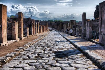 Pompeii Ruins & Wine Tasting with Lunch on Vesuvius with Private Transfer - Pompeii Archaeological Park: how to use your 2 hours best