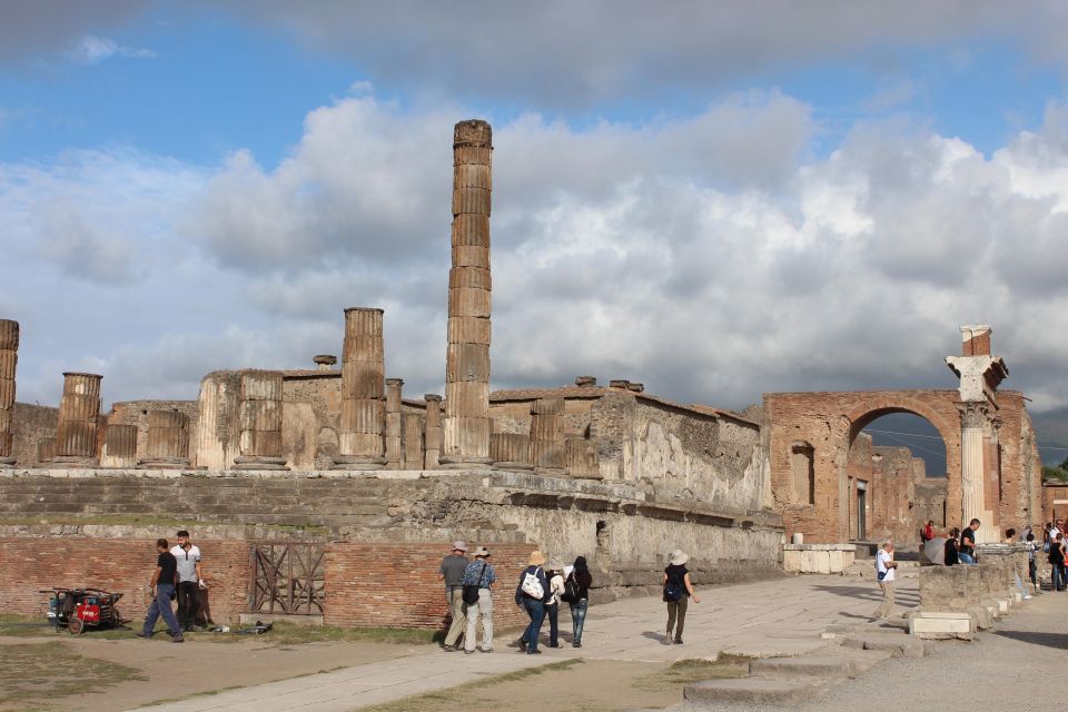 Pompeii: Skip-the-Line Guided Archaeological Discovery Tour - FAQ