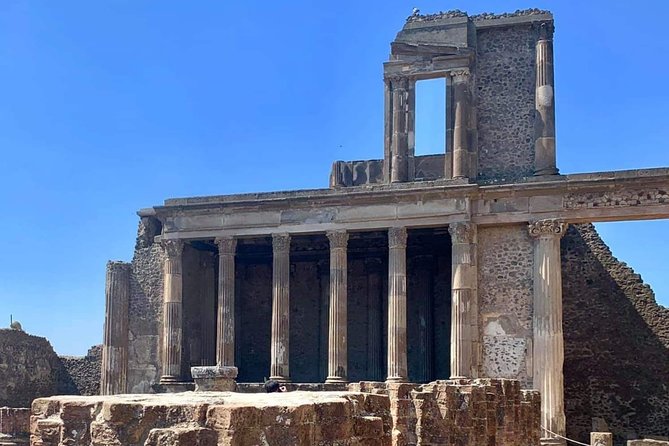Pompeii the Buried city - Lupanare brothel and erotic frescoes: context matters