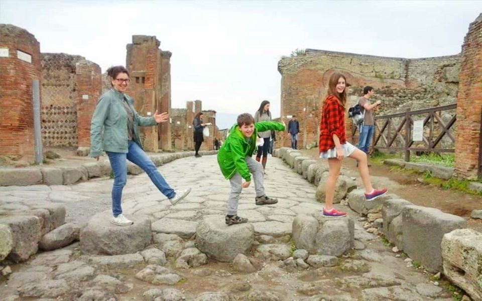 Pompeii: Tour for Children - Pompeii, but made for kids who hate lectures