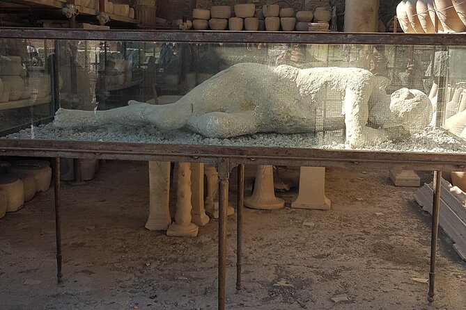Pompeii Tour with experienced guide - From Main Street Shops to the Forum: How the City Functioned