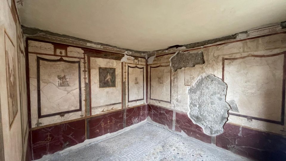Pompeii - Vesuvius & Wine from Amalfi Coast all inclusive - Casa Setaro Winery lunch and wine tasting: the break that keeps the day enjoyable