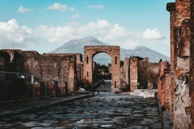 Pompeii Walking tour with Guide and ticket - Meeting Point and Timing: Hotel Vittoria at 9:30am