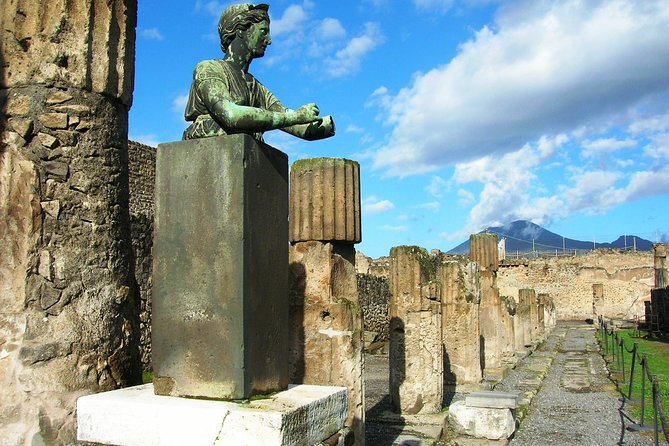 Pompeii Walking tour with Guide and ticket - The Cameos and Corals Workshop Stop You’ll Actually Remember