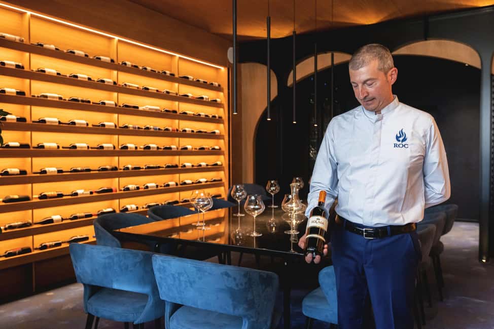 Positano: a journey through local wines - Positano’s Eden Roc Wine Room: a classy, low-stress setting