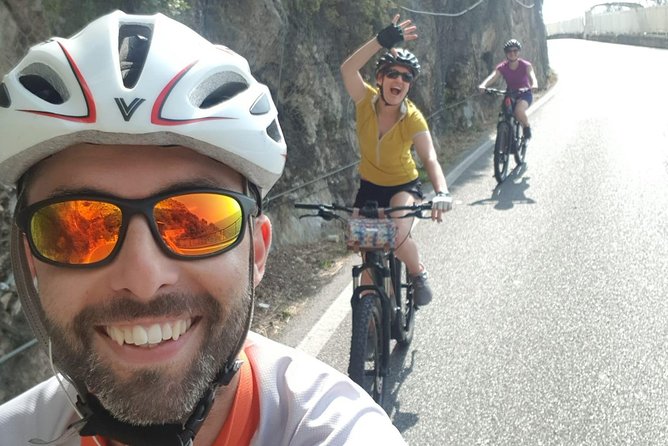 Positano Bike Tour - Bike Fit, Helmet Rental, and Pedal Choices for Road Bikes