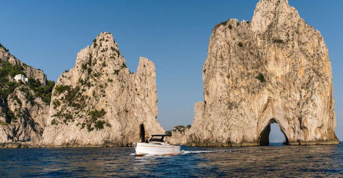 Positano: Boat Tour of Capri with Drinks and Snacks - Key things I’d zero in on