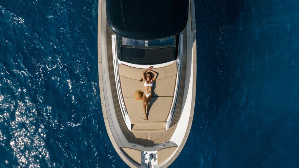 Positano: Boat Tour of Capri with Drinks and Snacks - Your minibar setup: Prosecco, juices, snacks, and Limoncello