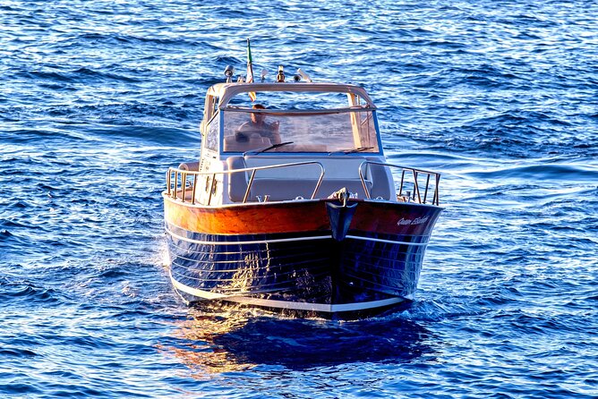 Positano e Amalfi exclusive cruise - Conca dei Marini: Emerald Grotto option and classic swim stops