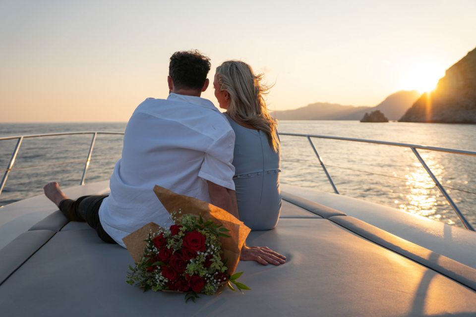 Positano: Private Sunset Boat Experience - Where You Meet and How the Evening Gets Started