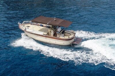 Positano to Capri Private Boat Tour – Scenic Mediterranean Cruise - How a Private Skipper Changes Capri: Your Pace, Your Route