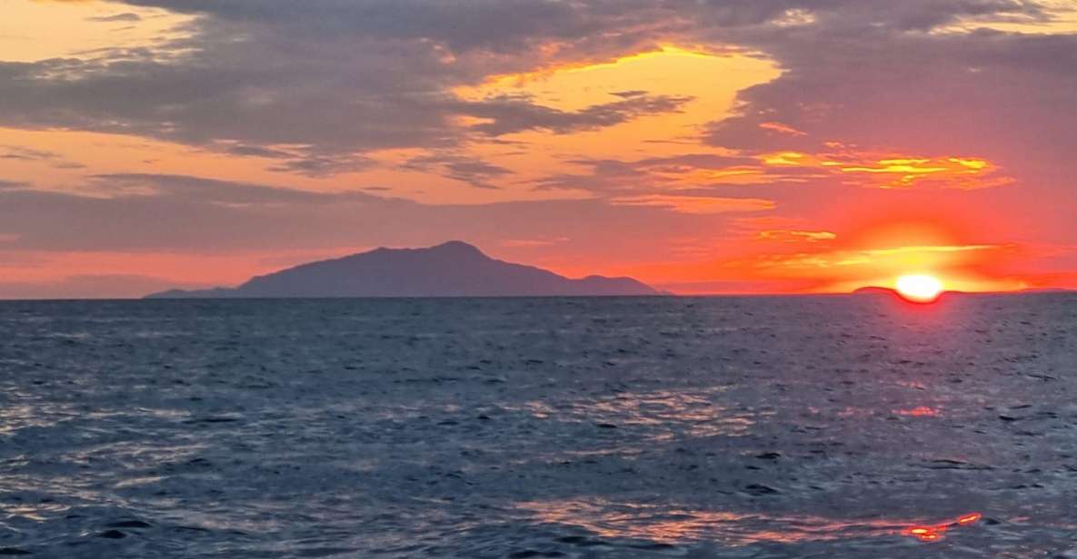 Private 2-Hour Boat Tour Along the Sorrento Coast - The 2-Hour Plan: What You Do During the Cruise