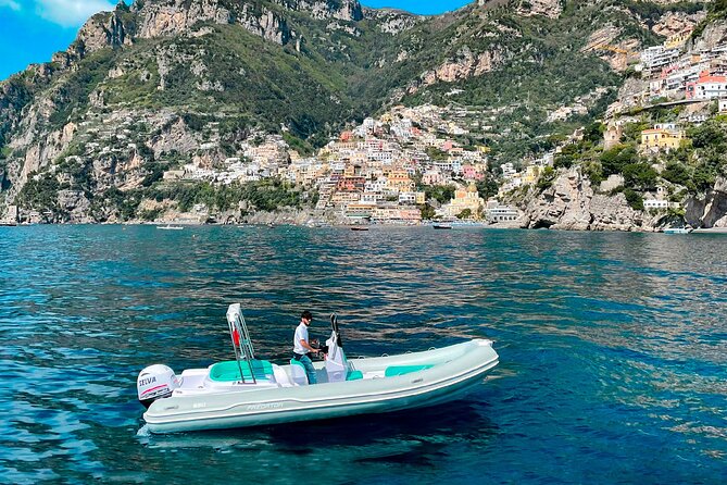 Private Boat Tour: 90 minutes in Amalfi Coast with snacks and drinks - Key highlights worth your attention