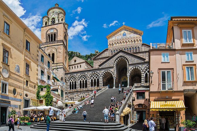 Private Boat Tour: 90 minutes in Amalfi Coast with snacks and drinks - Timing and pacing: why 90 minutes works (and where it won’t)
