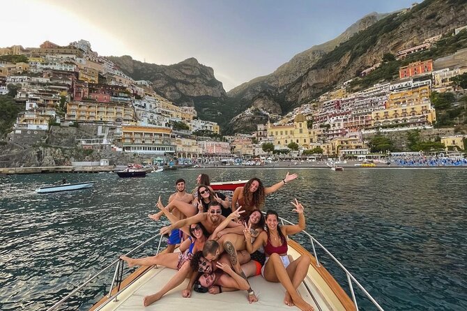 Private boat tour along Amalfi Coast - Price and value for up to 8 people with a private boat