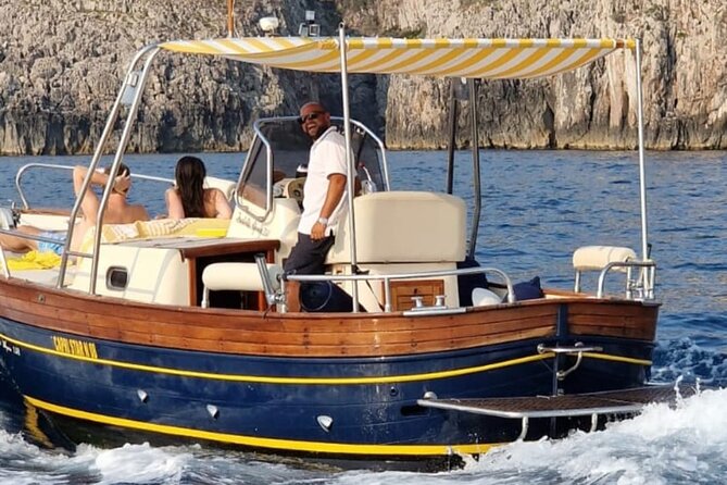 Private boat tour Capri Full day - Captain Marco’s approach: flexible, friendly, and tuned to your group