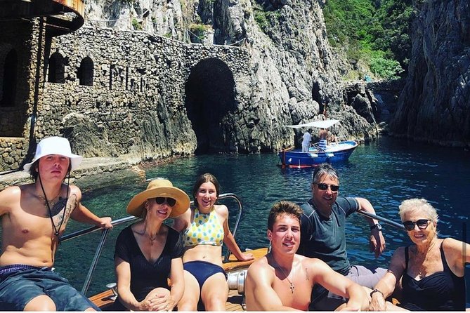 Private boat tour Capri & Positano - Why a small private charter beats the big Amalfi crowds