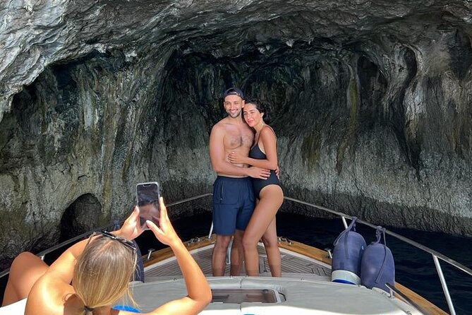 Private boat tour Capri & Positano - What you get on board: drinks, snack, WiFi, and real comfort