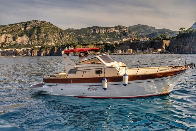 Private Boat Tour from Sorrento to Capri on a Classic Gozzo 8.50 - Key things to know before you go