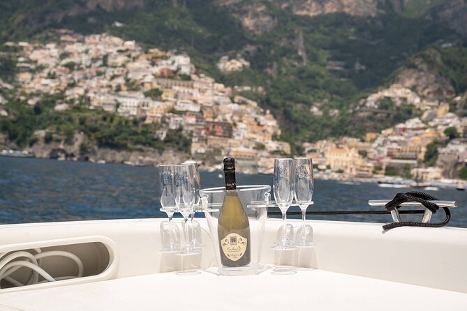 Private Boat Tour of Amalfi Coast with Drinks - Conca dei Marini: Santa Rosa Connections and Optional Seafood