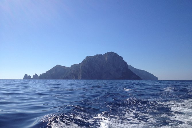 Private boat tour of Capri (relaxation tour three hours) - Who this Capri boat tour suits best