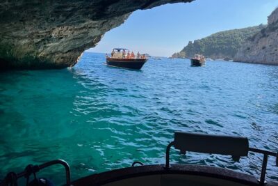 Private Boat Tour to Positano - Bagni Regina Giovanna: Roman ruins and a natural swimming pool vibe