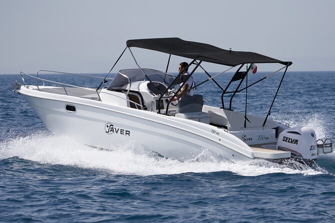 Private Boat Tour with Saver 7.50 WA - Price and value for a group up to 6