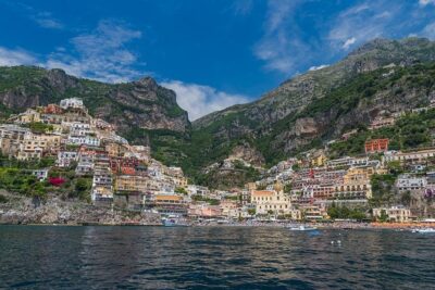 PRIVATE CAPRI ISLAND & BLUE GROTTO Full Day boat tour. - Why a private Capri motorboat day from Positano feels different