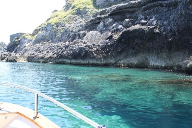 Private Capri Luxury Boat Experience: Cruise, Swim & Sunbathe - Capri time on the island: shopping, wandering, and moving at a human pace