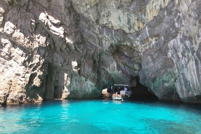 Private Capri Luxury Boat Experience: Cruise, Swim & Sunbathe - Who should book this private Capri yacht day?