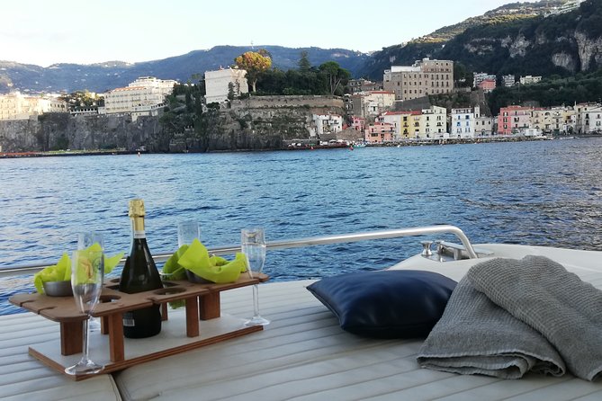Private Cruise around Capri - yacht 50' - Key highlights worth planning around