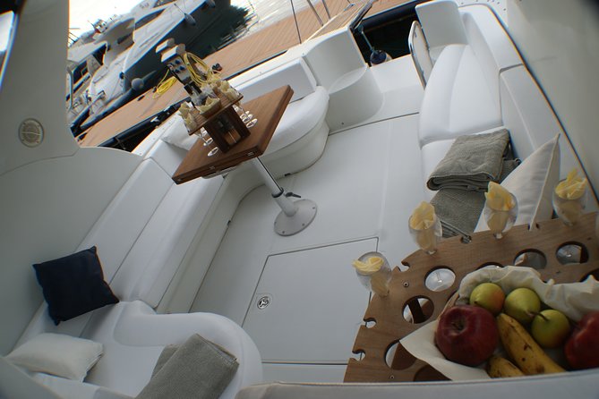 Private Cruise to Capri and Amalfi coast from Positano or Amalfi - yacht 40' - Blue Grotto and Shore Time: What’s Optional vs Included