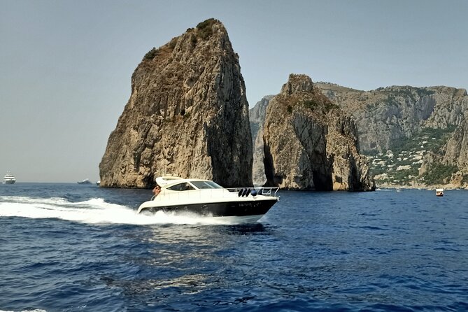 Private Cruise to Capri and Amalfi Coast from Sorrento or Capri - yacht 50' - Swimming and snorkeling breaks where the timing matters
