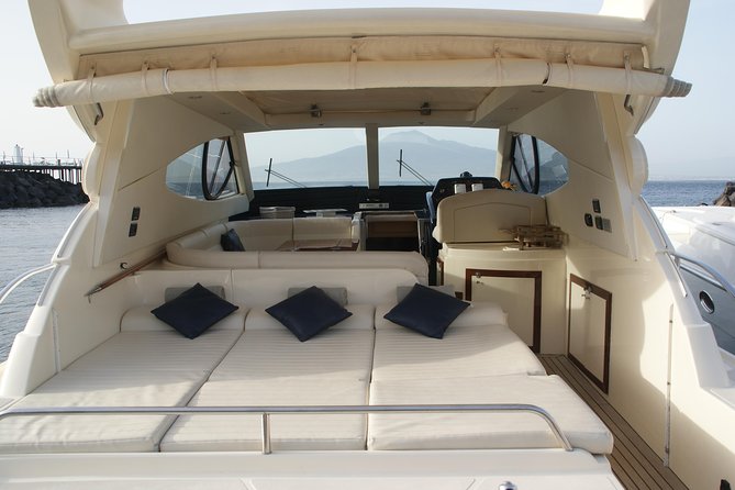 Private Cruise to Capri from Sorrento - yacht 50' - Lunch Options: Onshore Restaurant or Light On-Board